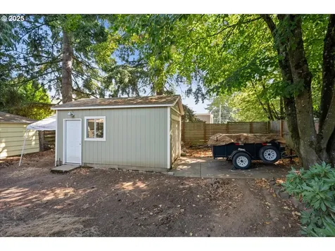 4304 NE 79th Avenue Portland OR 97218