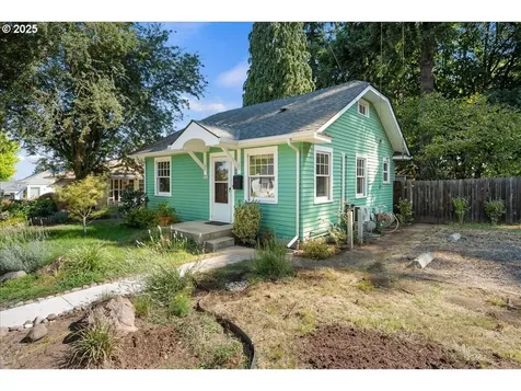 4304 NE 79th Avenue Portland OR 97218