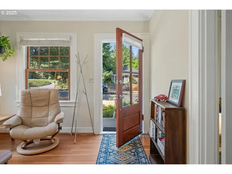4304 NE 79th Avenue Portland OR 97218