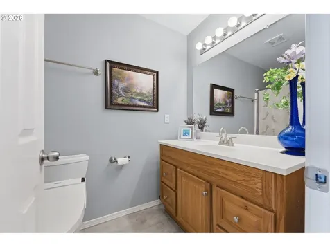 2528 N Roger Smith Drive Newberg OR 97132
