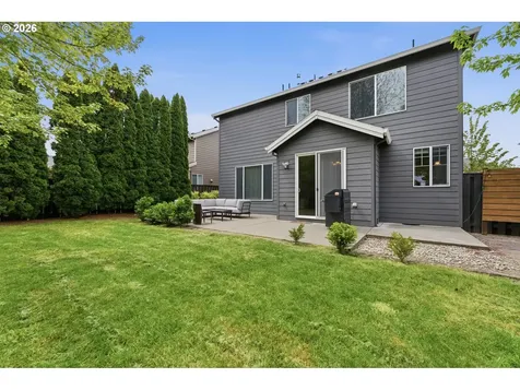 2528 N Roger Smith Drive Newberg OR 97132