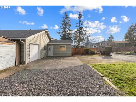 14108 SE Bush Street Portland OR 97236