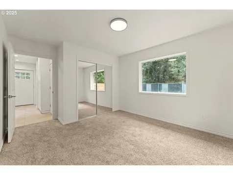 11268 NE Prescott Street Portland OR 97220