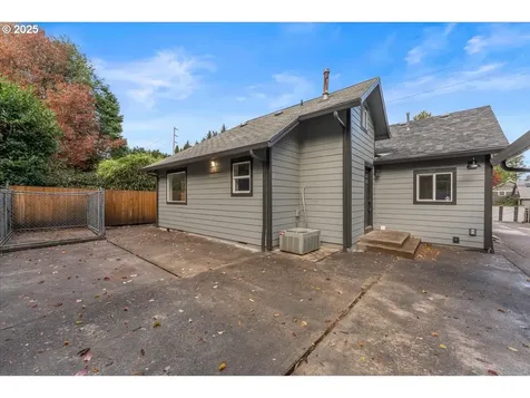 11268 NE Prescott Street Portland OR 97220