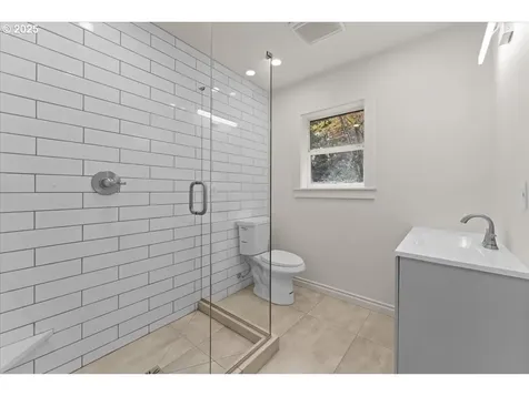 11268 NE Prescott Street Portland OR 97220