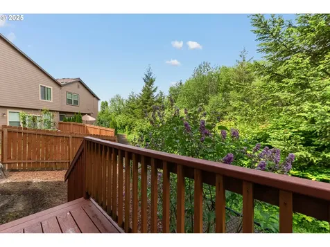 132 N 41st Place Ridgefield WA 98642