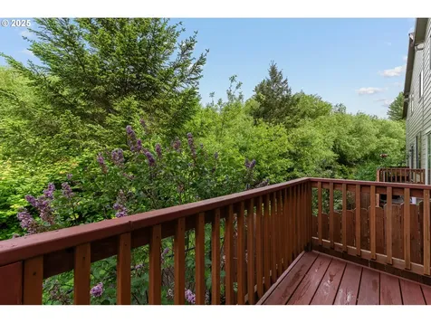 132 N 41st Place Ridgefield WA 98642