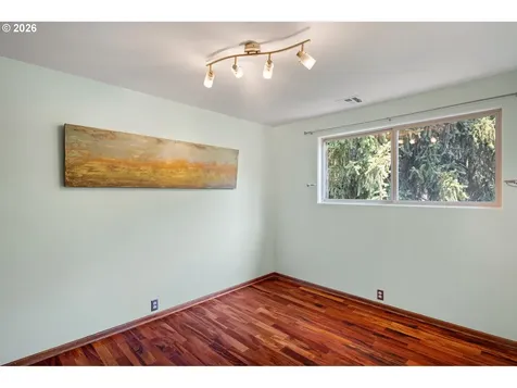 2670 E Windsor Circle Eugene OR 97405