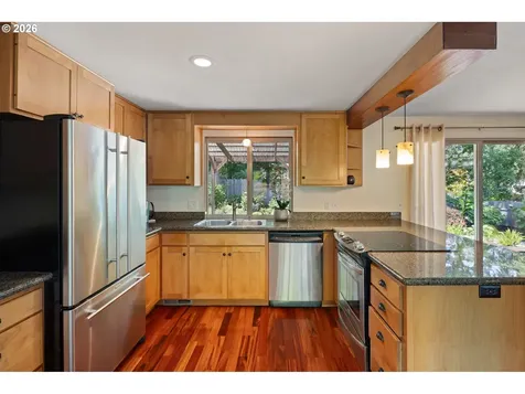 2670 E Windsor Circle Eugene OR 97405