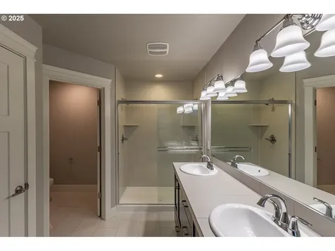 4407 N Ridgefield Woods Drive Ridgefield WA 98642