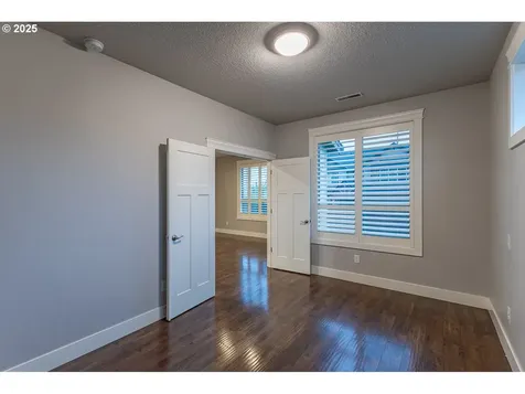4407 N Ridgefield Woods Drive Ridgefield WA 98642