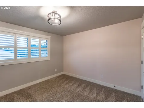 4407 N Ridgefield Woods Drive Ridgefield WA 98642
