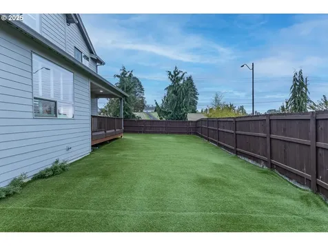 4407 N Ridgefield Woods Drive Ridgefield WA 98642