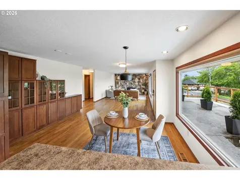 410 Pleasant Avenue Astoria OR 97103