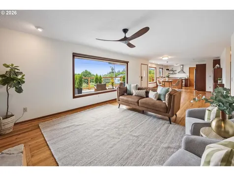 410 Pleasant Avenue Astoria OR 97103