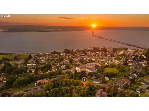 410 Pleasant Avenue Astoria OR 97103