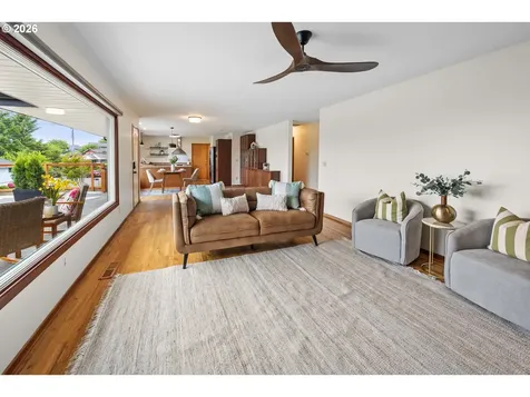 410 Pleasant Avenue Astoria OR 97103