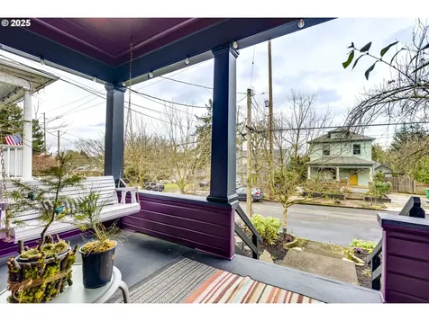 3405 SE 9th Avenue Portland OR 97202