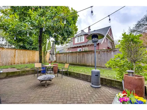 3405 SE 9th Avenue Portland OR 97202