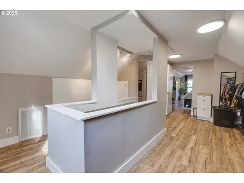 3405 SE 9th Avenue Portland OR 97202