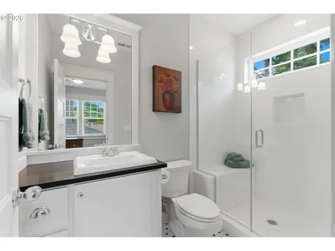 558 6th Street Lake Oswego OR 97034