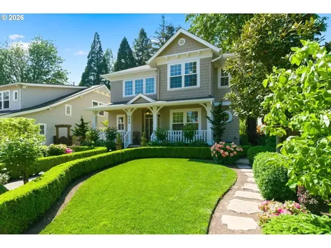 558 6th Street Lake Oswego OR 97034