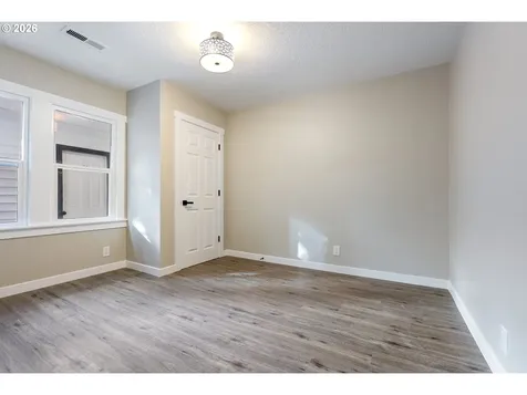 6414 SE 144th Lane Portland OR 97236