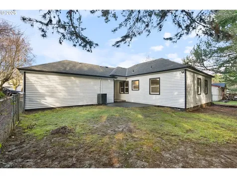 6414 SE 144th Lane Portland OR 97236