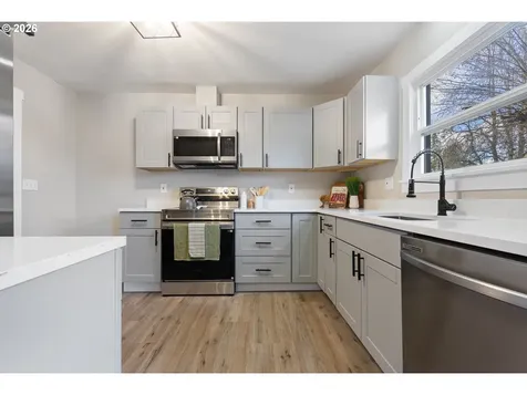 6414 SE 144th Lane Portland OR 97236