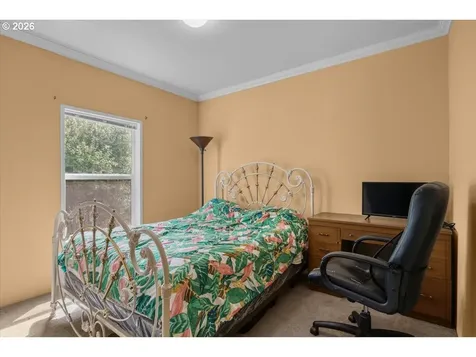316 Wells Road Oakland OR 97462