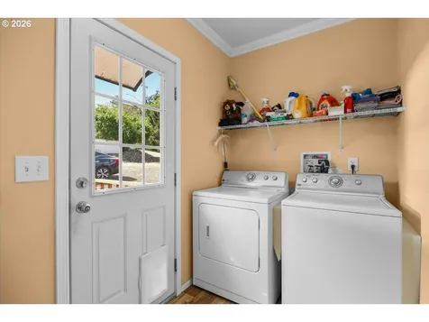 316 Wells Road Oakland OR 97462