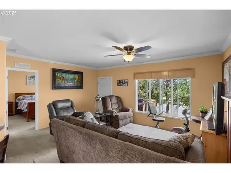 316 Wells Road Oakland OR 97462
