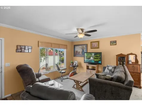 316 Wells Road Oakland OR 97462