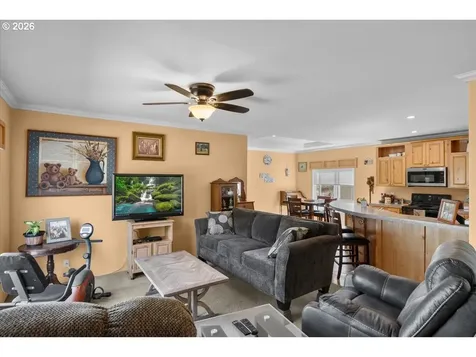 316 Wells Road Oakland OR 97462