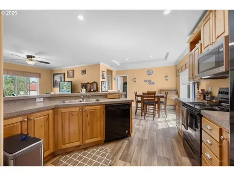 316 Wells Road Oakland OR 97462