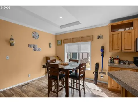 316 Wells Road Oakland OR 97462