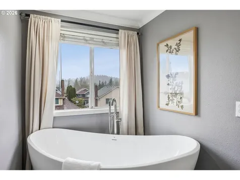 16595 SW Henderson Court Beaverton OR 97007