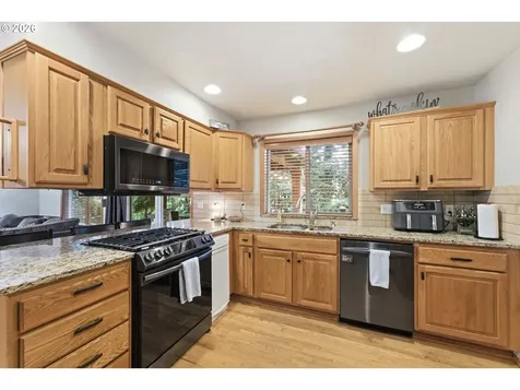 2675 NE Cleveland Avenue Gresham OR 97030
