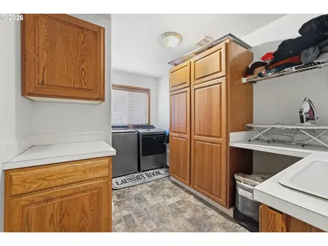 2675 NE Cleveland Avenue Gresham OR 97030