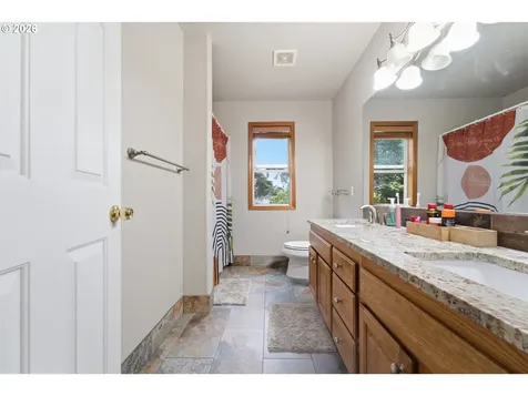 2675 NE Cleveland Avenue Gresham OR 97030