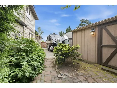 2675 NE Cleveland Avenue Gresham OR 97030