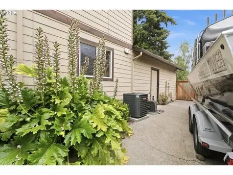 2675 NE Cleveland Avenue Gresham OR 97030