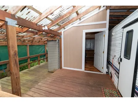 83 Manzanita Way Florence OR 97439