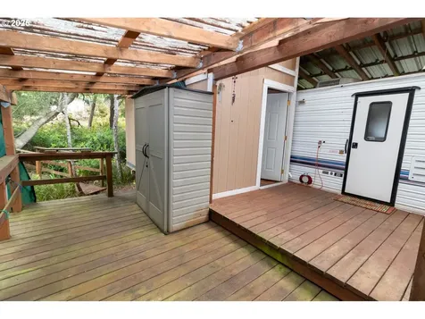 83 Manzanita Way Florence OR 97439