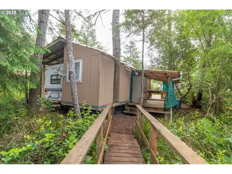 83 Manzanita Way Florence OR 97439