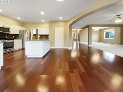 15516 SE Evergreen Drive Portland OR 97236