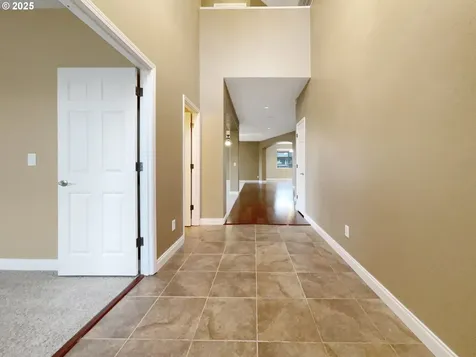 15516 SE Evergreen Drive Portland OR 97236