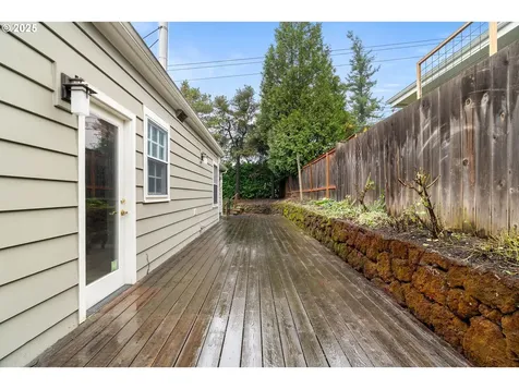 7799 SW Montclair Drive Portland OR 97225