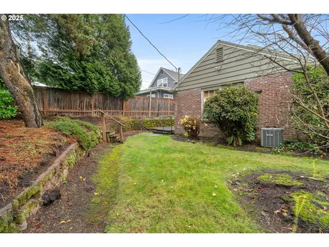 7799 SW Montclair Drive Portland OR 97225