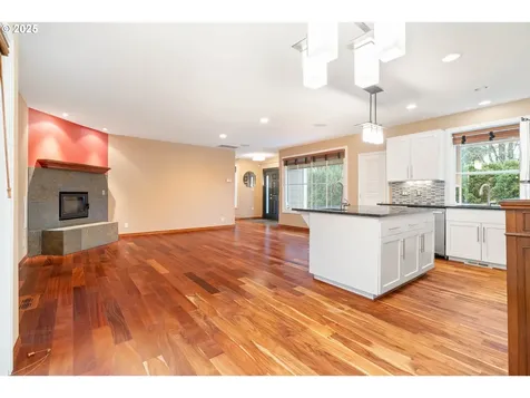 7799 SW Montclair Drive Portland OR 97225